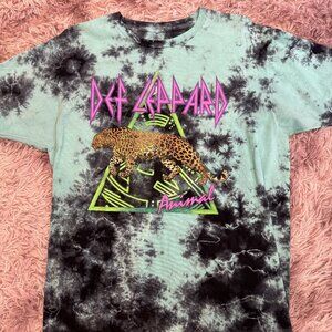 Def Leppard Tie-Dye Blue & Black Animal Graphic T-Shirt